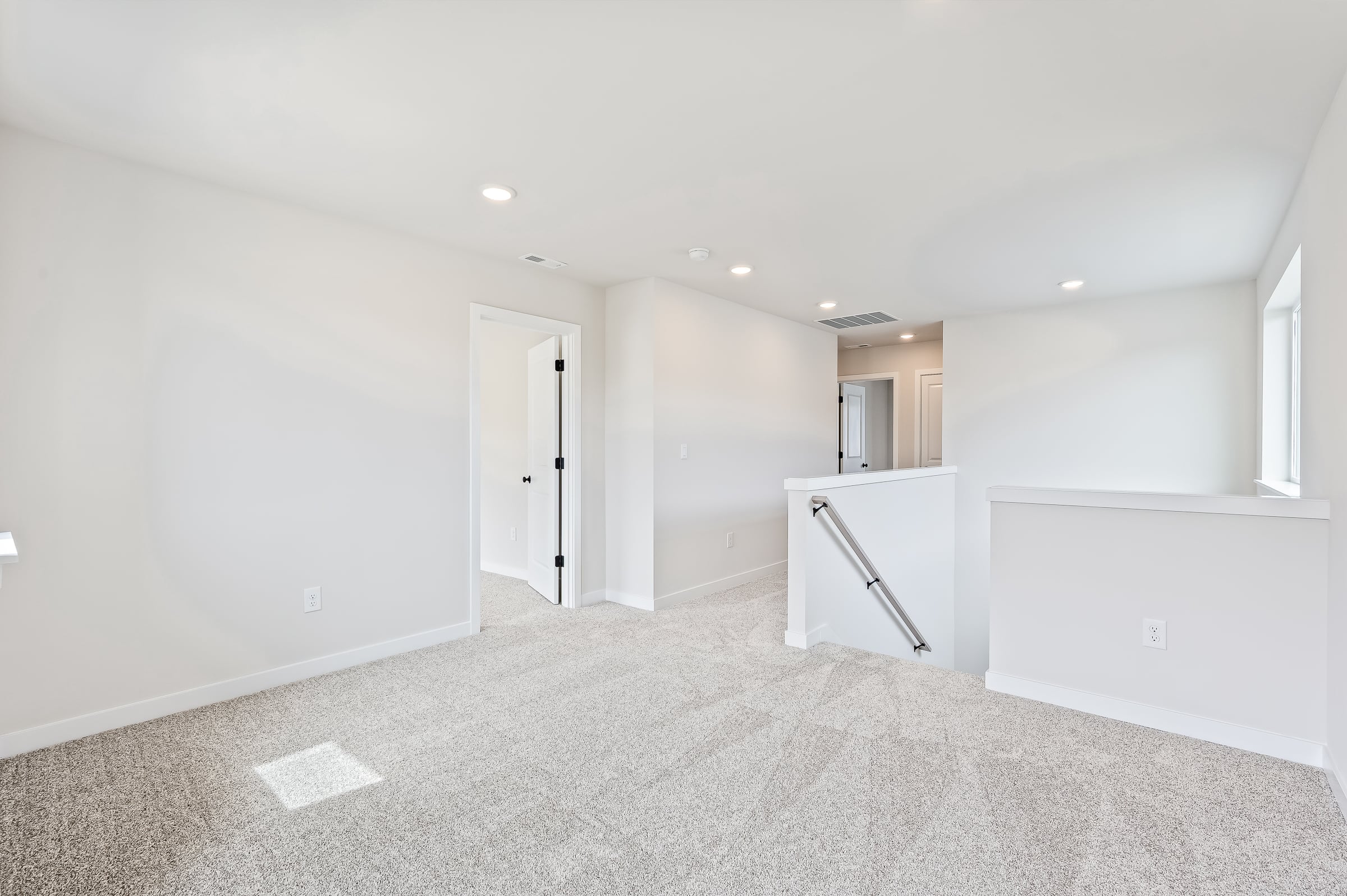 A large empty room.