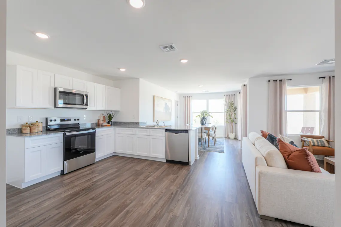 0057 868 HOFFMAN DR | North Fork at Laughlin Ranch | Century Complete
