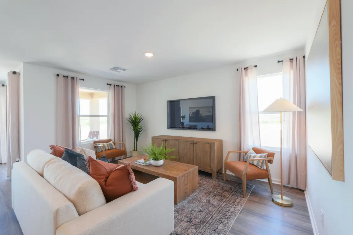 0057 868 HOFFMAN DR | North Fork at Laughlin Ranch | Century Complete
