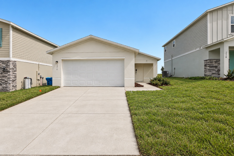 A driveway between two buildings.