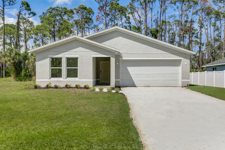 Royal Highlands Landing New Homes in Weeki Wachee Century Complete