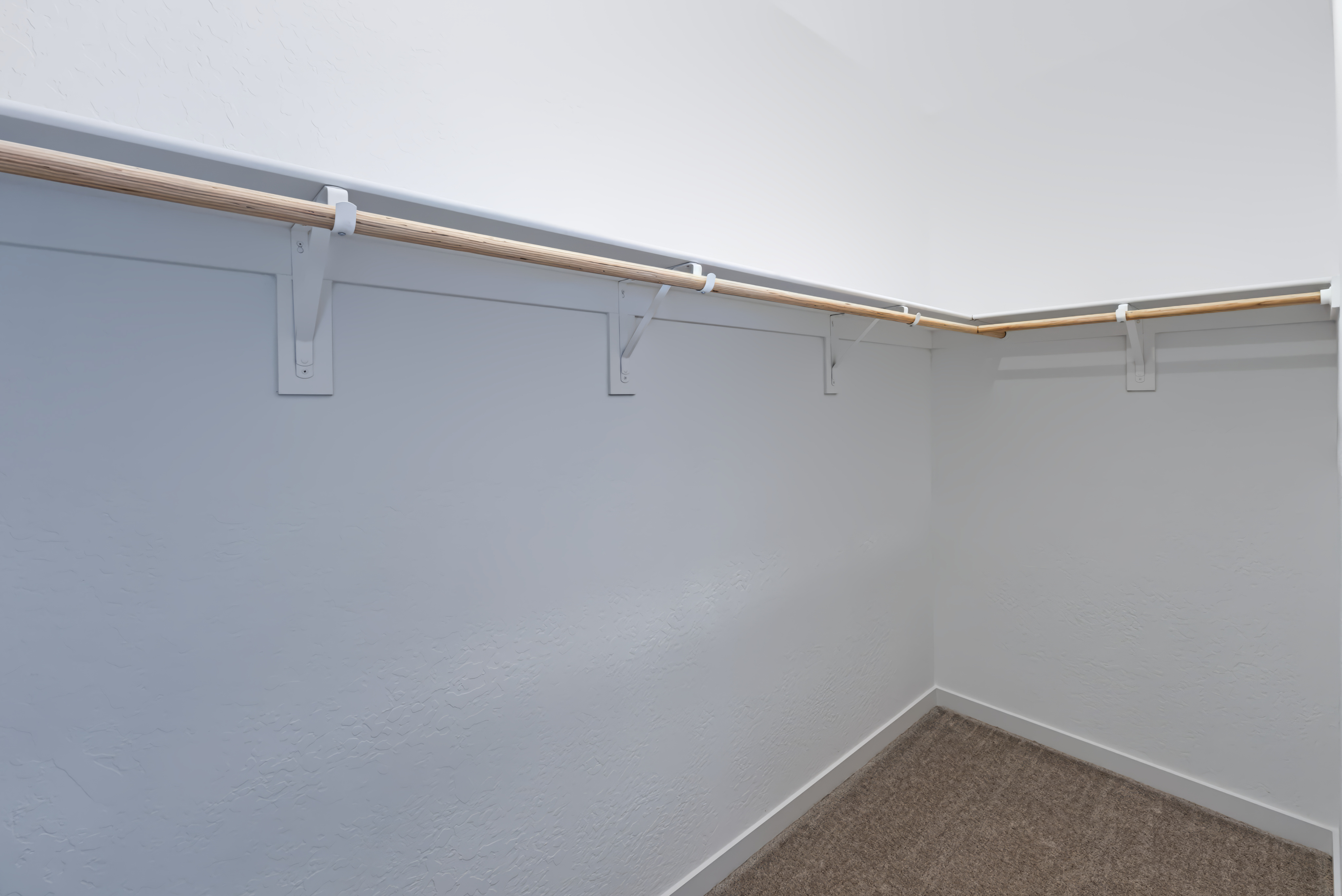 A white wall with a white wall.